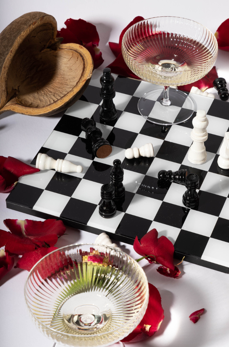Fiinden Sie die schönsten Geschenkideen zum Valentinstag im RAUM concept store Fiinden Sie die schönsten Geschenkideen zum Valentinstag im RAUM concept store