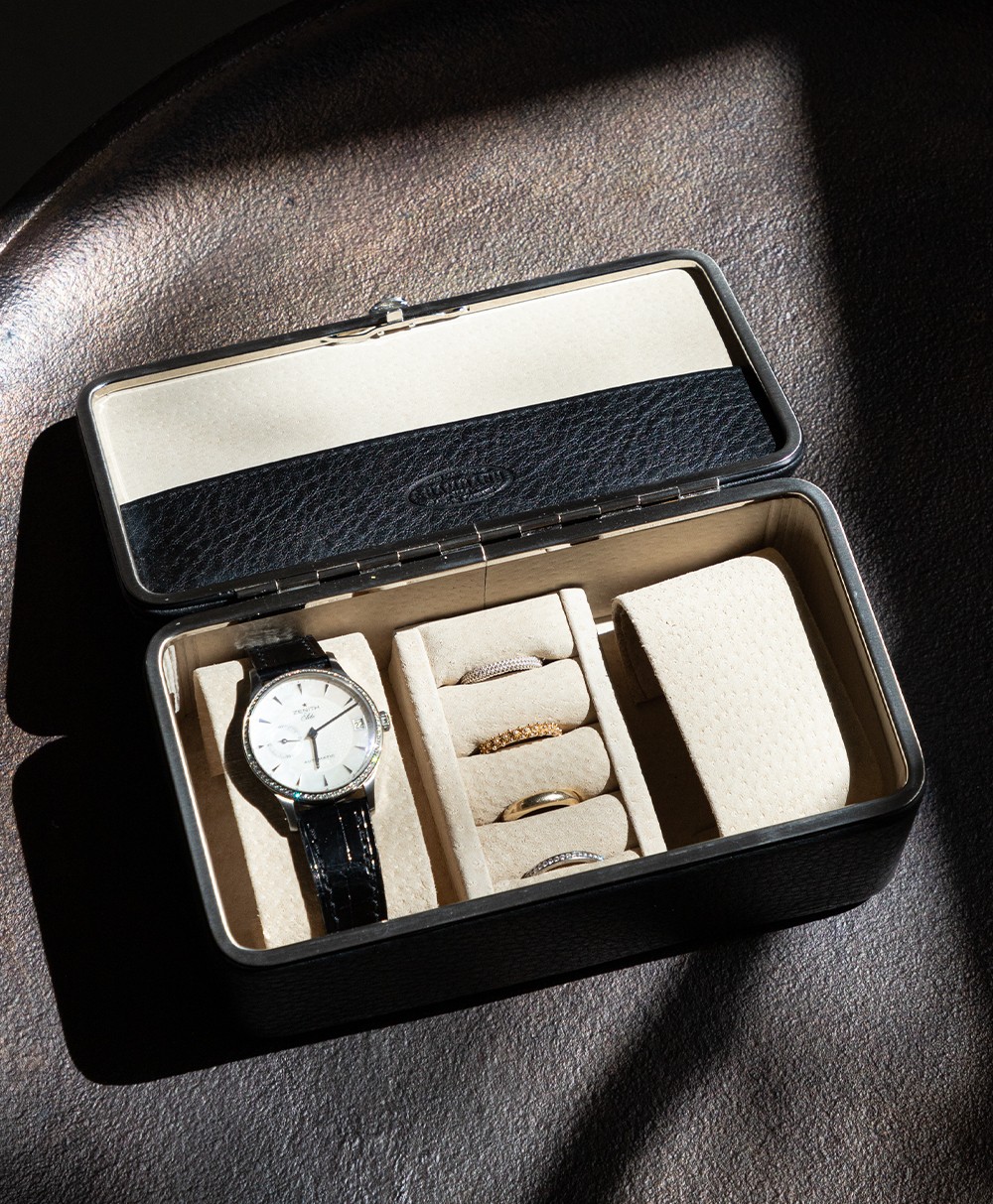 Hier abgebildet die Schmuck und Uhrenbox von F.Hammam - RAUM concept store
