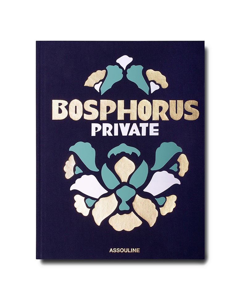Hier sehen Sie das Cover des Bildbands Bosphorus Private von der Marke Assouline – RAUM concept store