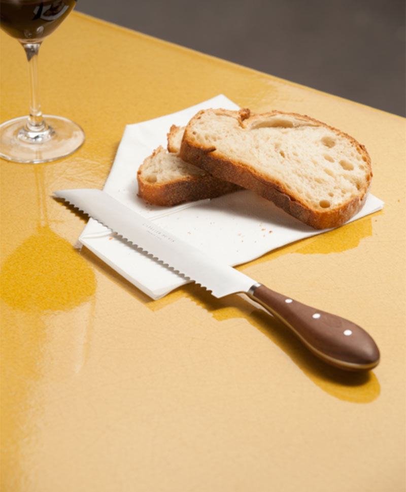 Brotmesser mit Holzgriff%byManufacturer% Hier sehen Sie: Brotmesser mit Holzgriff%byManufacturer%