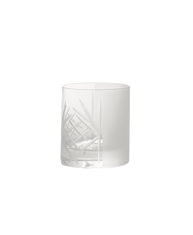 Hier ist ein Bild von: knIndustrie "Tumbler Cut Glass Sandblasted" - RAUM concept store
