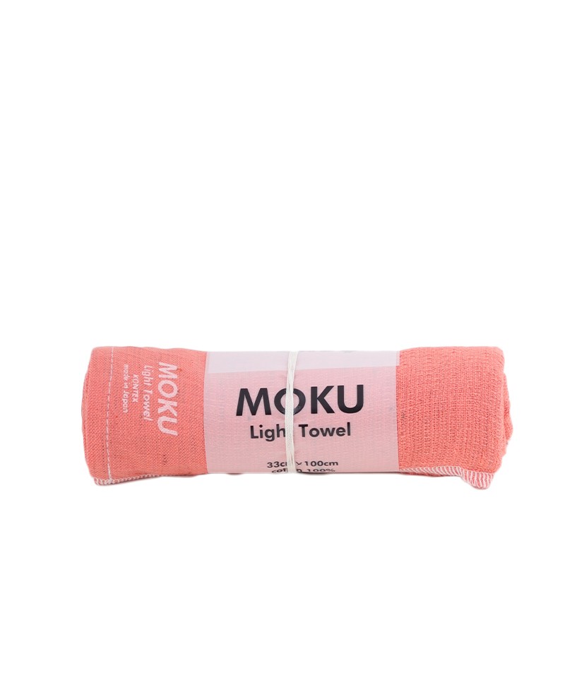 Hier abgebildet ist das Moku leichtes Baumwoll-Handtuch m in mandarin von Kenkawai – im RAUM concept store