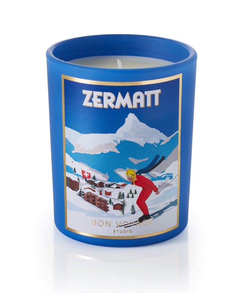 Hier abgebildet ist die Luxus Duftkerze Zermatt von BON VOYAGE STUDIOS – im Onlineshop RAUM concept store