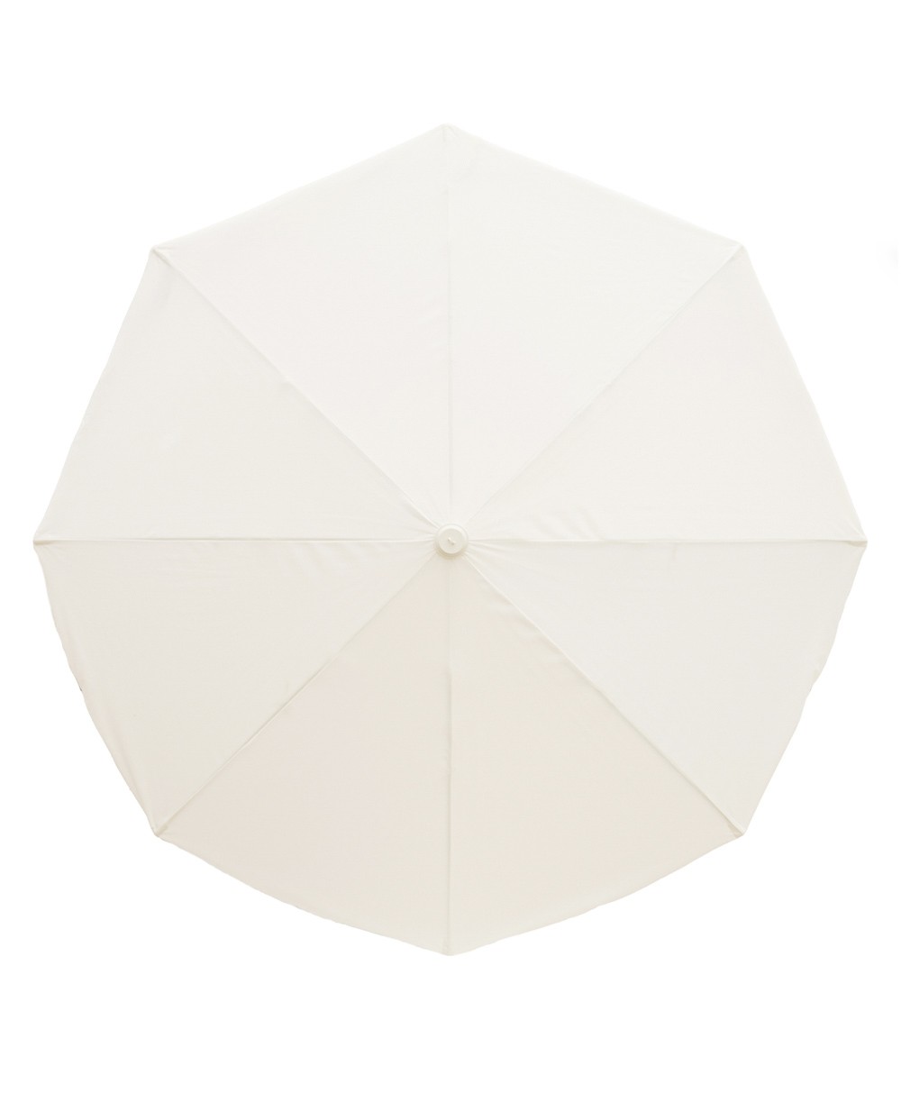 Der Sonnenschirm Amalfi Beach Umbrella  im Rivie White Design aus der 2024 Sommer Kollektion von Business & Pleasure im RAUM concept store.
