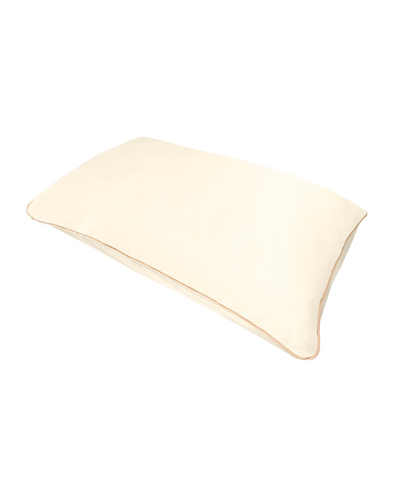 Anti-aging pillowcase made of pure silk
