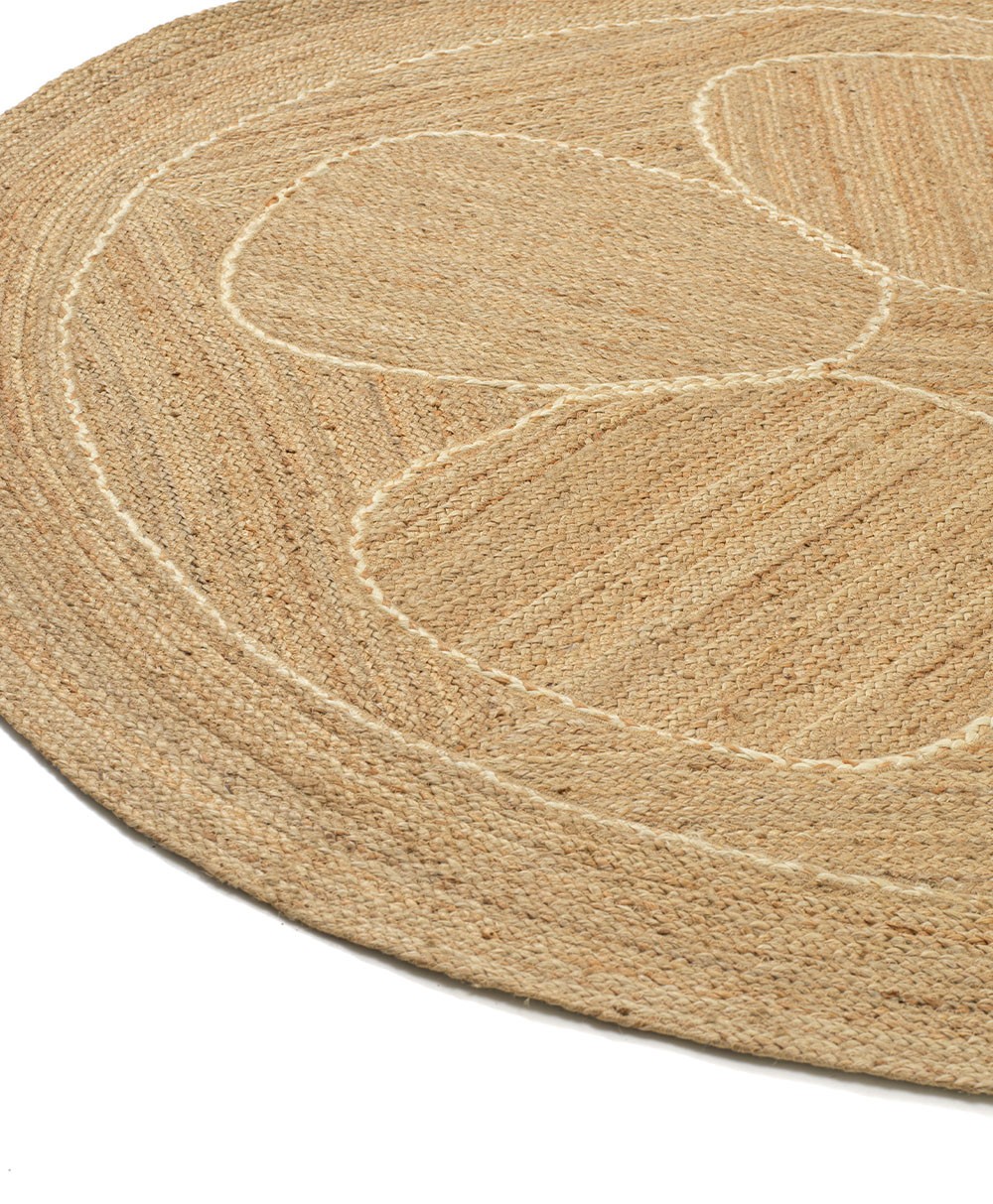 Hier abgebildet ein Produktbild von dem Teppich Amapola von der Élitis Kollektion 2024 - RAUM concept store