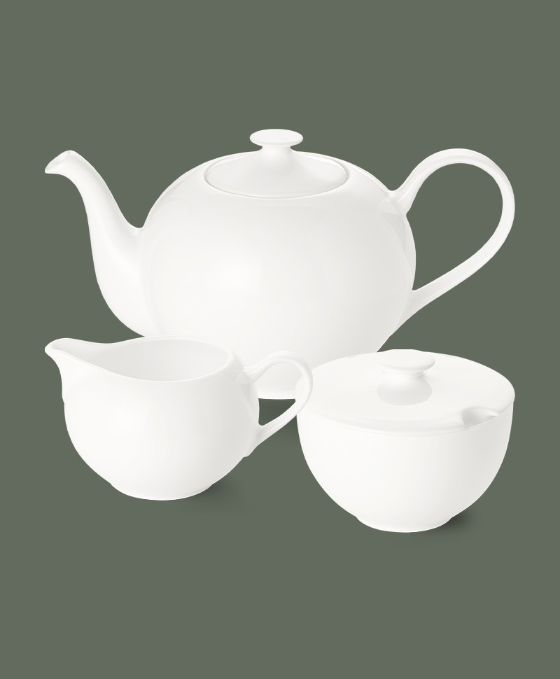 Hier sehen Sie ein Moodbild des Teezubehör aus Fine Bone China Geschirr der Classic Dibbern Kollektion