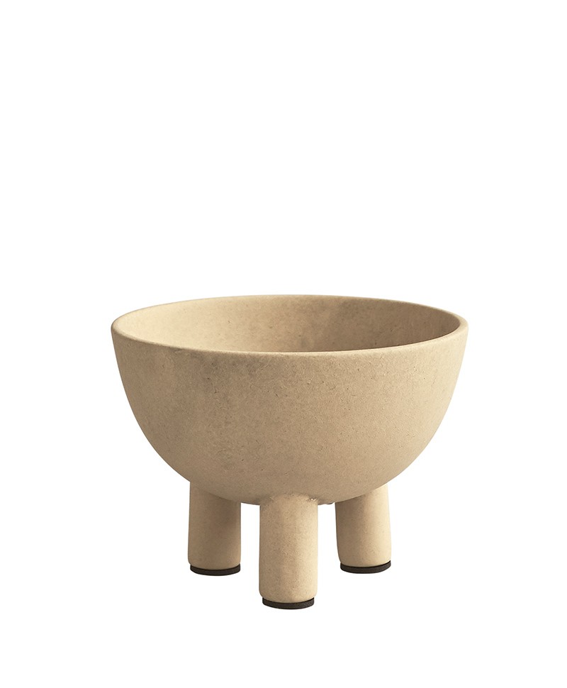 Hier abgebildet ist die Duck Bowl klein in sand von 101 Copenhagen – im Onlineshop RAUM concept store