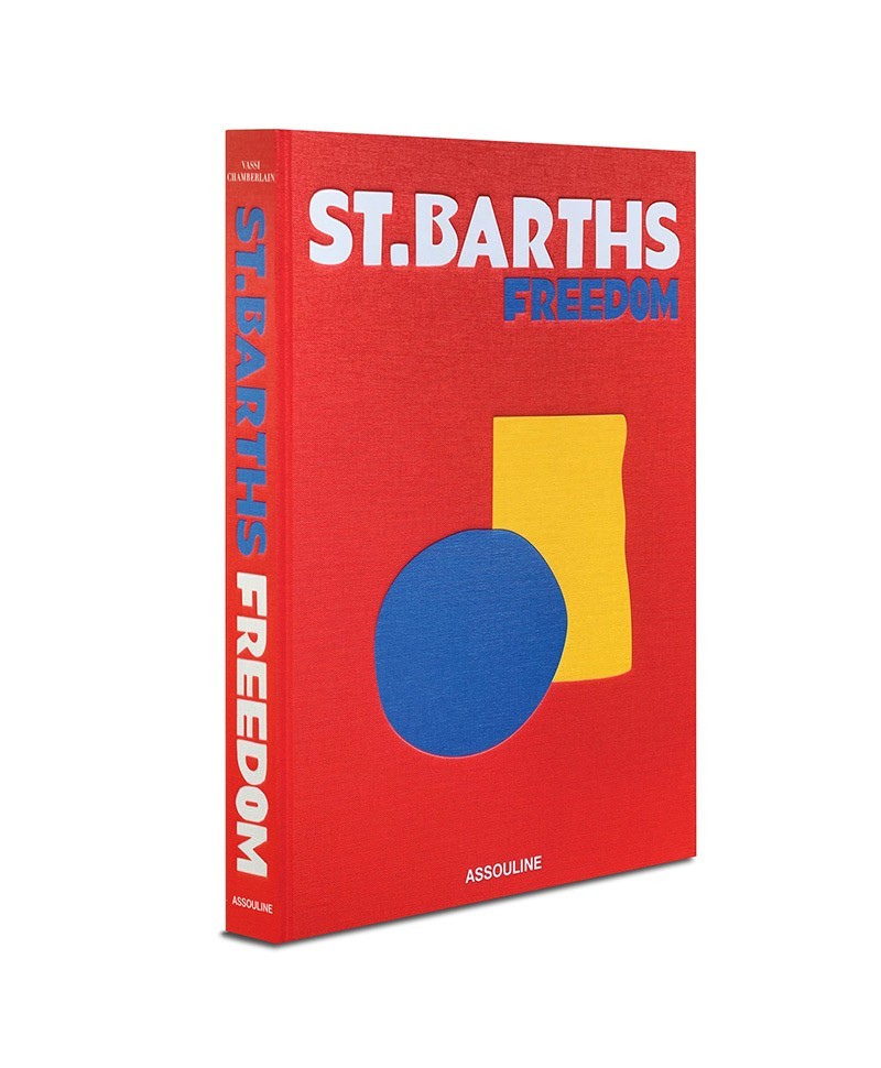 Dieses Produktbild zeigt den Bildband St. Barths Freedom von Assouline im RAUM concept store.