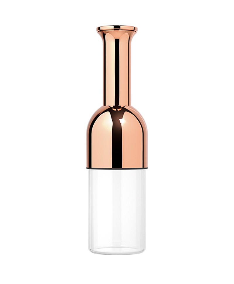 Produktbild des copper farbenen Weindekanters von eto im RAUM concept store 