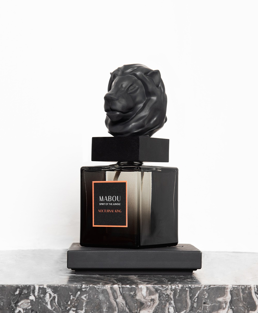 Produktbild der Duftskulptur Lion Nocturnal King von Mabou – im RAUM concept store