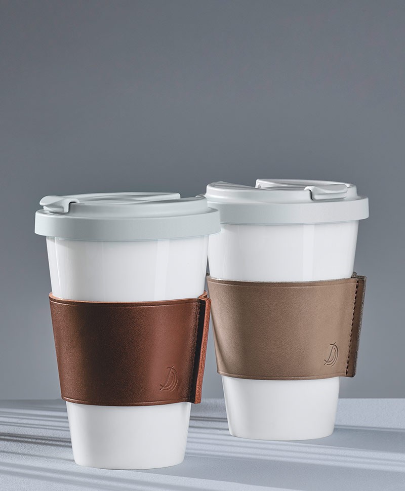 Hier sehen Sie: Coffee-To-Go Becher aus Fine Bone China%byManufacturer%