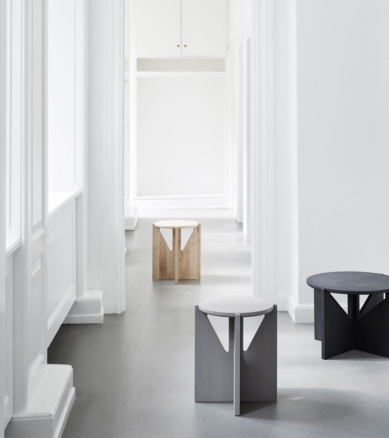 Hocker STOOL OAK%byManufacturer% Hier sehen Sie: Hocker STOOL OAK%byManufacturer%