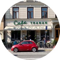 Außenansicht des Cafés Tranan