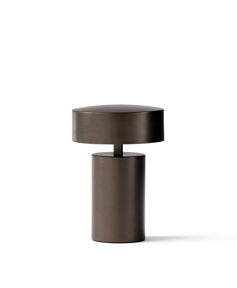 Hier sehen Sie: Column Table Lamp von Menu Design