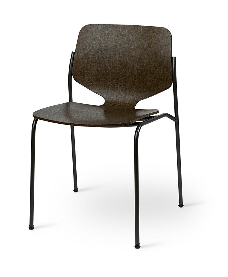 Mater Nova - Stuhl aus recyceltem Buchenholzfurnier at RAUM concept store