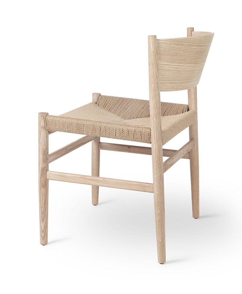 Hier sehen Sie: Nestor - Stuhl aus zertifiziertem Holz%byManufacturer%