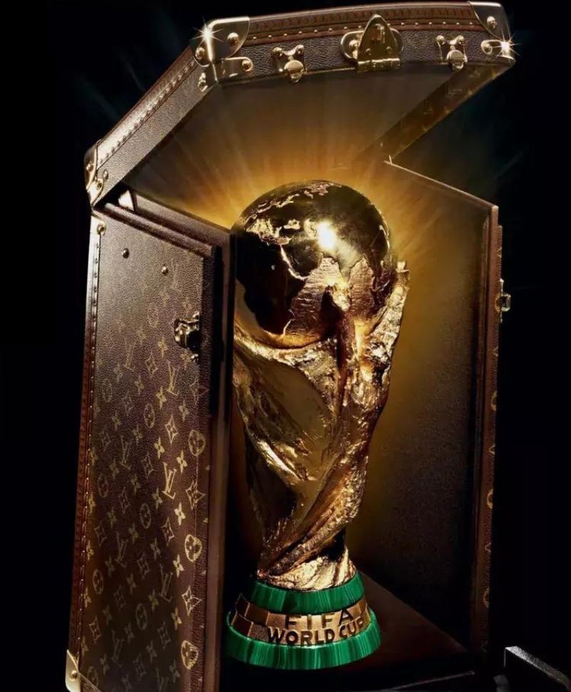 Trophäenkoffer für die FIFA Fußballweltmeisterschaft von Louis Vuitton