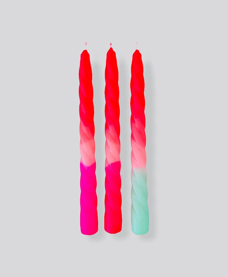 Hier sehen Sie: Dip Dye Twisted Kerzen Set%byManufacturer%