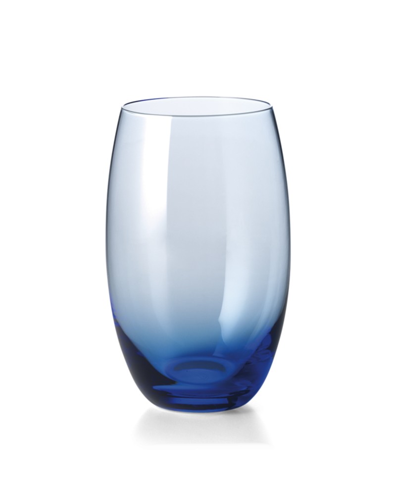 Hier abgebildet ist das Mundgeblasenes Trinkglas Solid Color 0,40L azurblau von Dibbern – im Onlineshop RAUM concept store