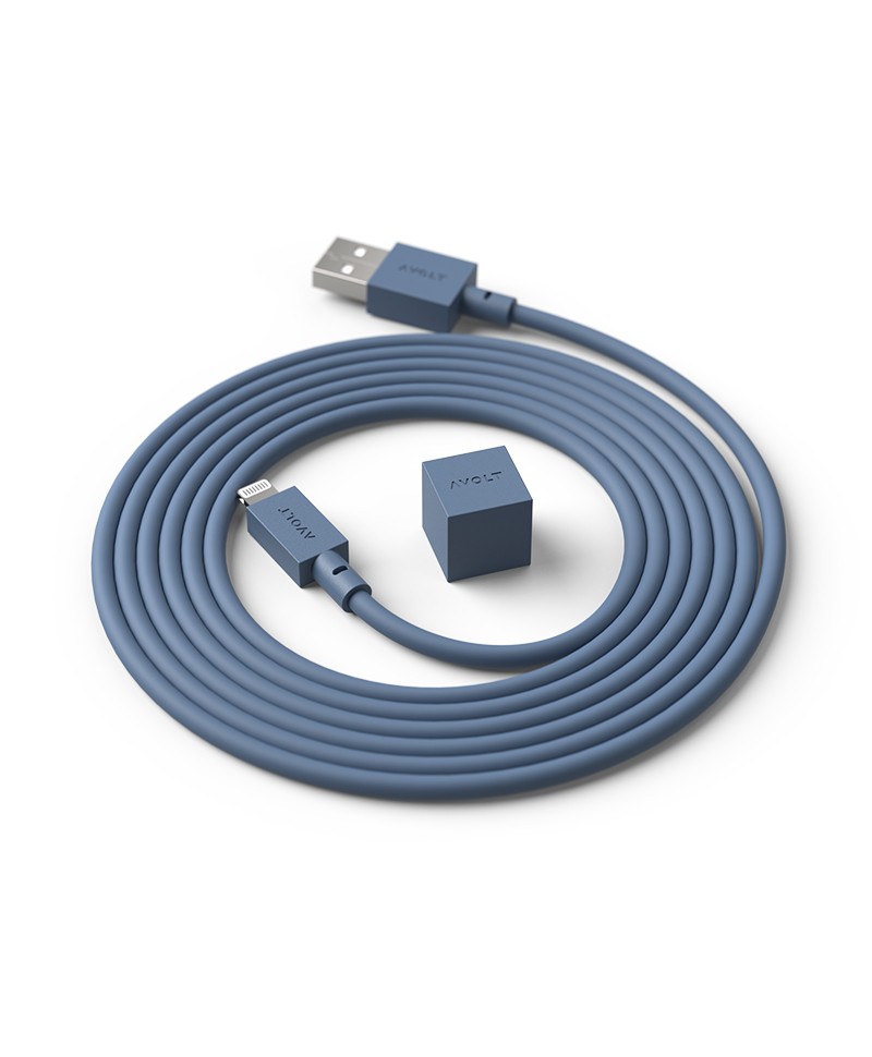 Hier abgebildet ist ein Cable 1 von Avolt in Ocean Blue – im Onlineshop RAUM concept store