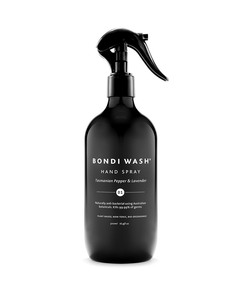 Hier abgebildet ist das Natürliches Desinfektionsspray - HAND SPRAY Tasmanian Pepper & Lavender von Bondi Wash – im Onlineshop RUAM concept store