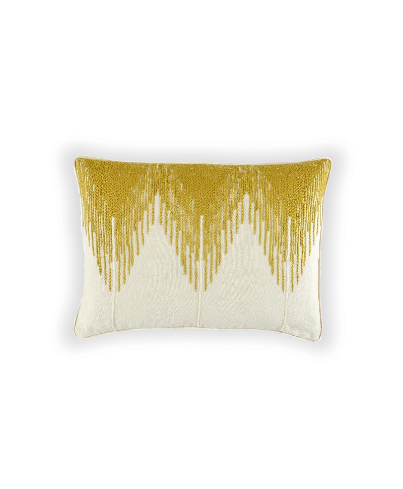 Das Produktbild zeigt das Kissen Josefine von Élitis in der Farbe white lemon – im Onlineshop RAUM concept store