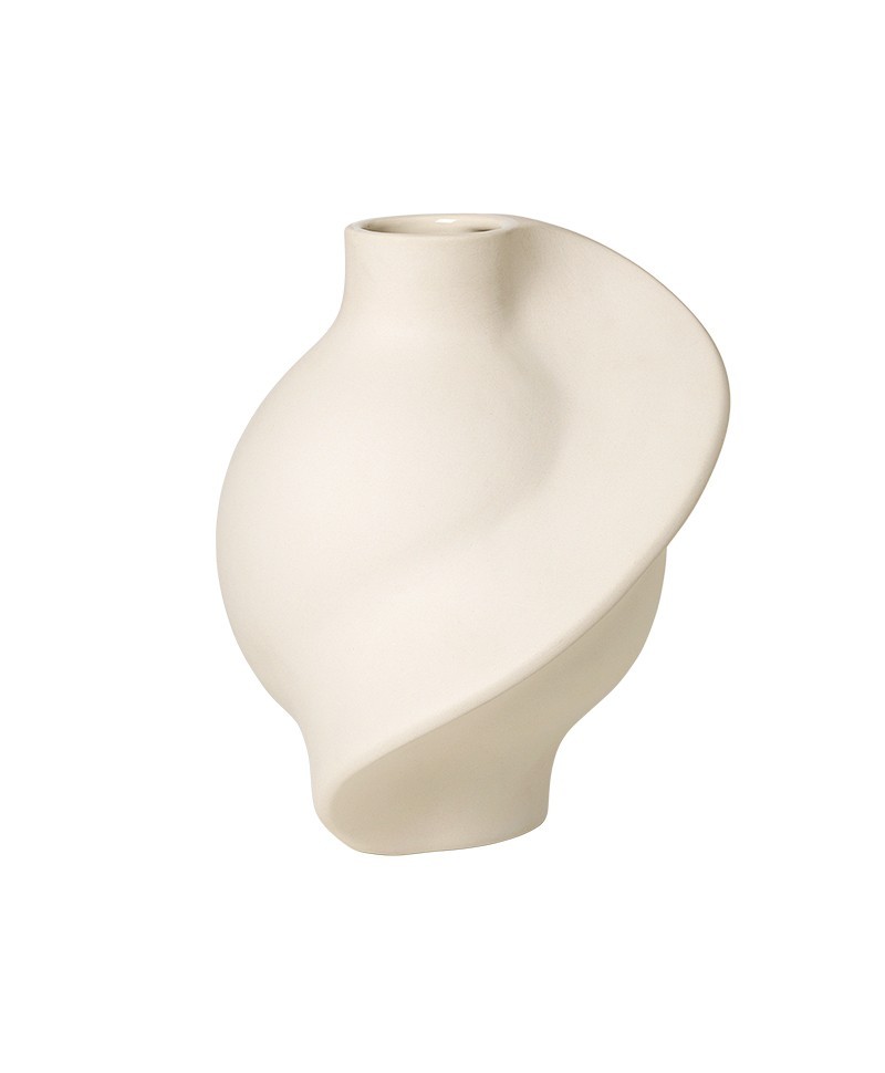Pirout Vase von Louise Roe in raw white