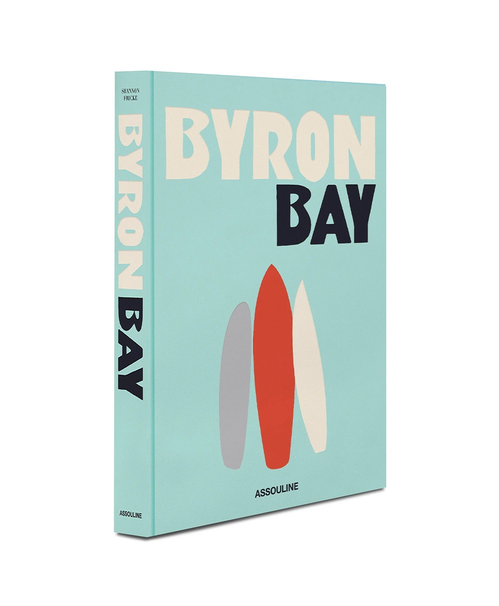Cover des Coffee Table Books „Byron Bay“ von Assouline im RAUM concept store 