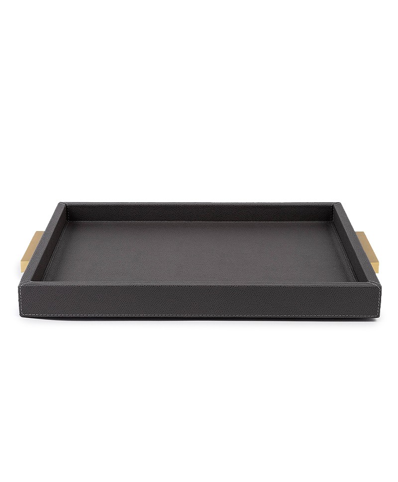 Hier abgebildet ist das Deco Tray aus Kalbsleder medium in lava brass von GioBagnara – im RAUM concept store