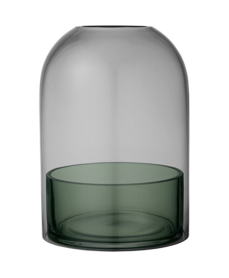 Hier abgebildet ist die TOTA Laterne aus Glas von AYTM in Schwarz, grün; groß – im Onlineshop RUAM concept store
