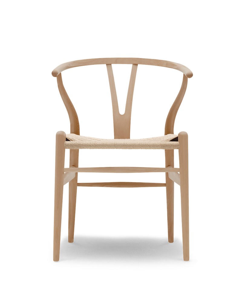 Hier sehen Sie: Wishbone Chair CH24 