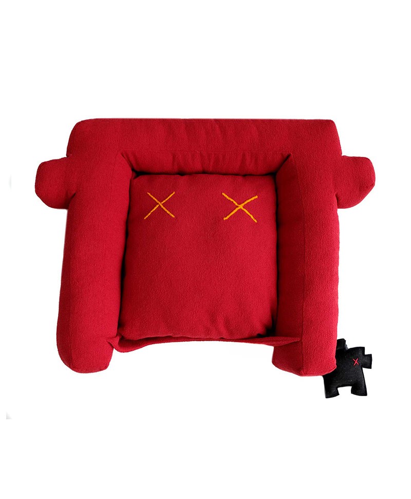 Hier sehen ein Produktbild des Dog Pillow in rot der Marke LPJ