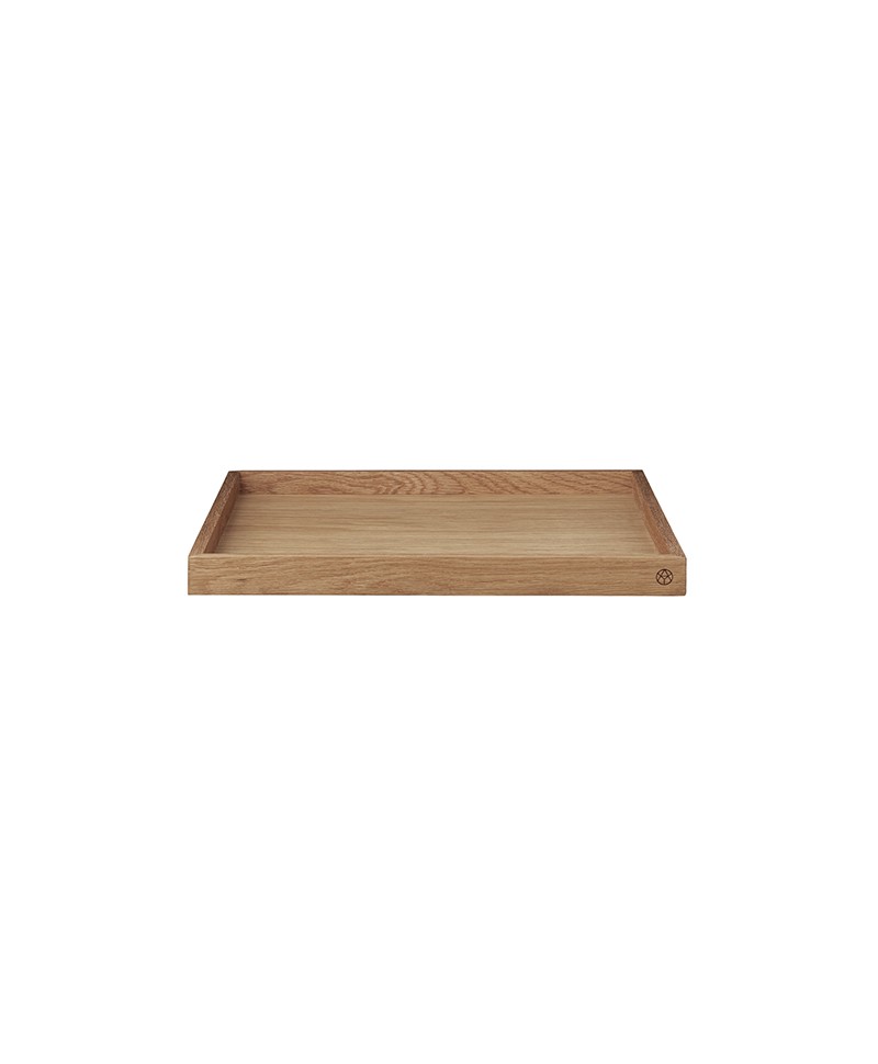 Hier abgebildet ist der UNITY Tablett aus Holz von AYTM in Eiche – im Onlineshop RUAM concept store