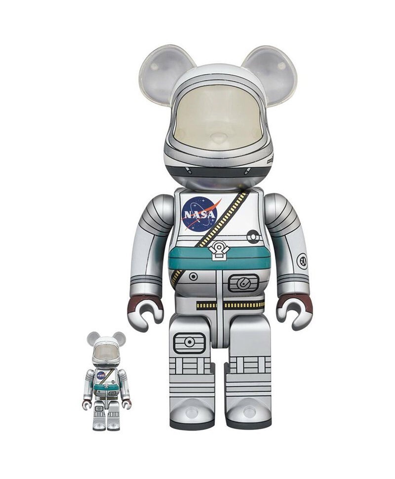 Hier sehen Sie: Bearbrick NASA - Project Mercury Astronaut von Medicom Toy