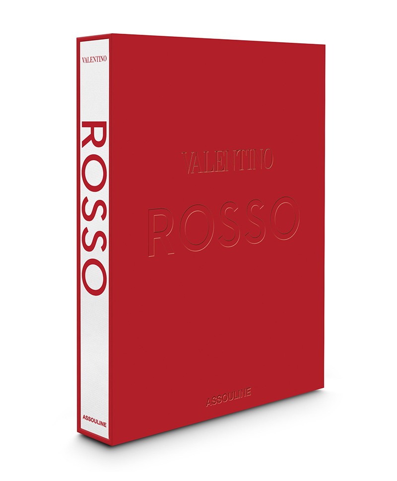 Coverbild des Bildbands Valentino Rosso von Assouline im RAUM concept store