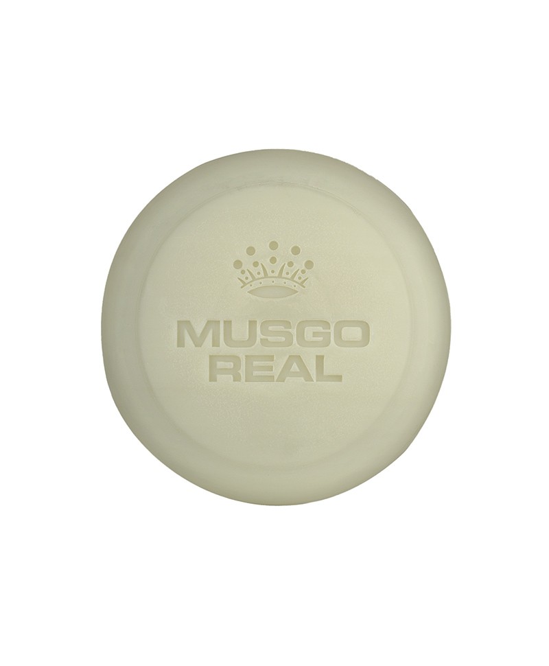 Hier sehen Sie: Rasierseife Classic Scent in geprägter Stahldose – Musgo Real%byManufacturer%