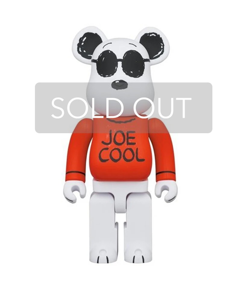Hier abgebildet der Bearbrick Joe Cool von Medikom Toy SOLD OUT - RAUM concept store