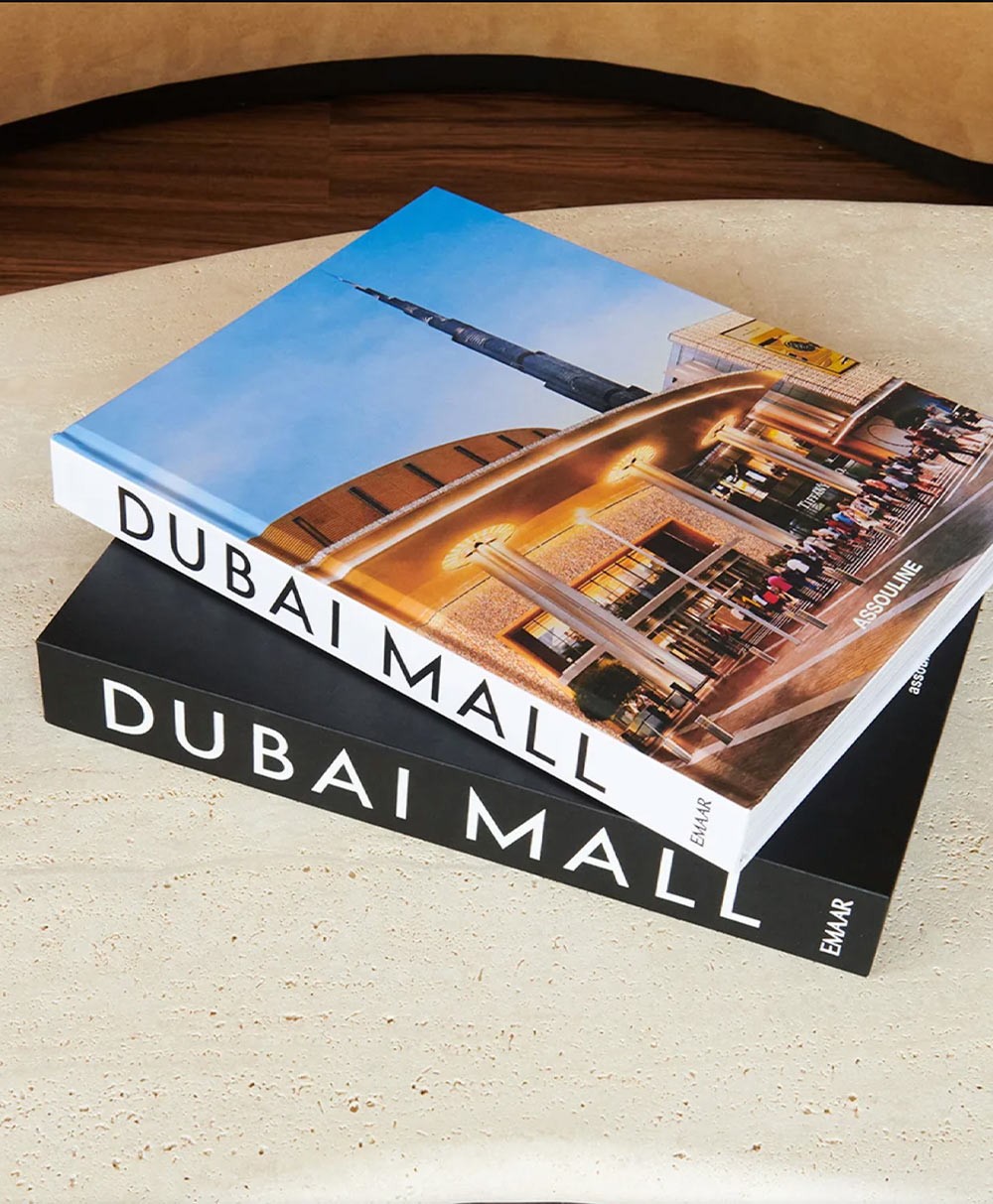 Moodbild des Coffee Table Books „Dubai Mall“ von Assouline im RAUM concept store 