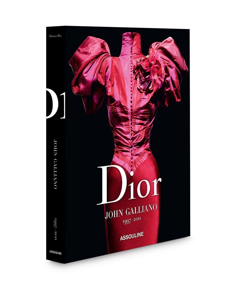 Hier sehen Sie: Bildband Dior by John Galliano von Assouline
